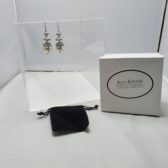 Ali Khan Silver-Tone  Pearl and Rhinestone Drop earring with gift box - Picture 2 of 5